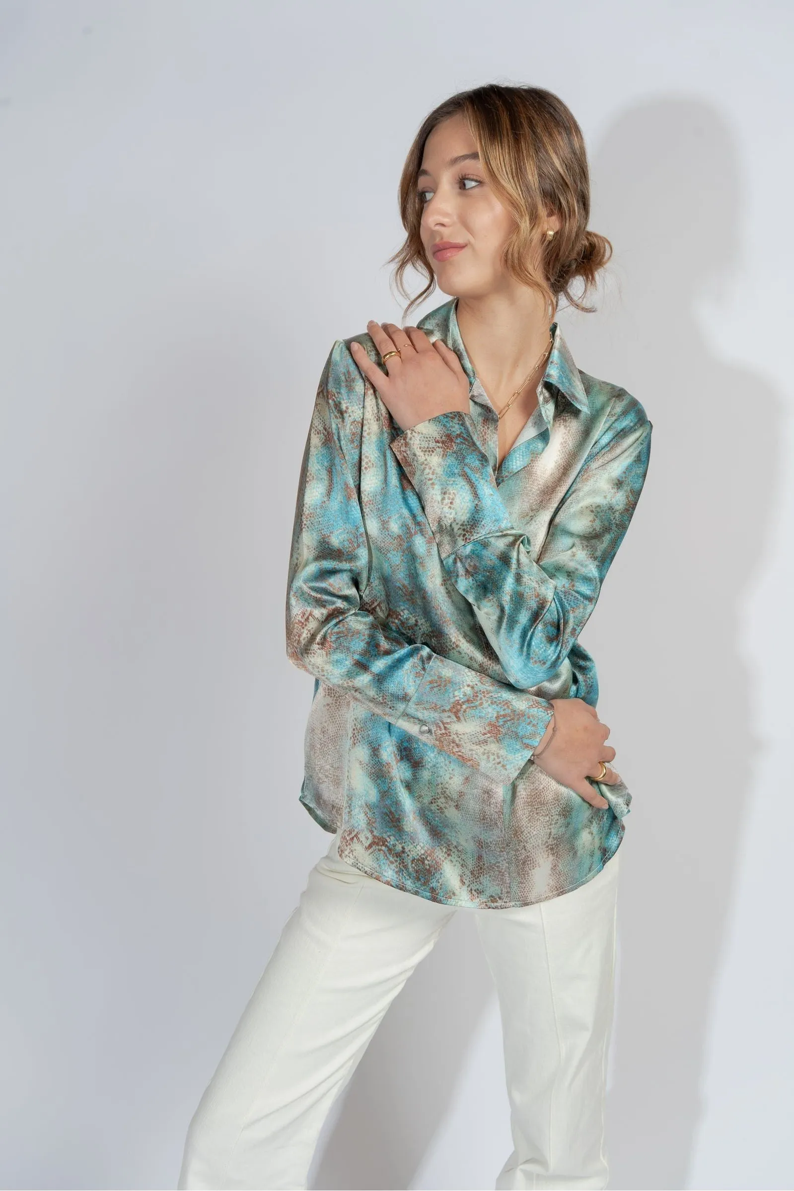 Catherine Gee Daria French Cuff Silk Blouse | Gold Sequin