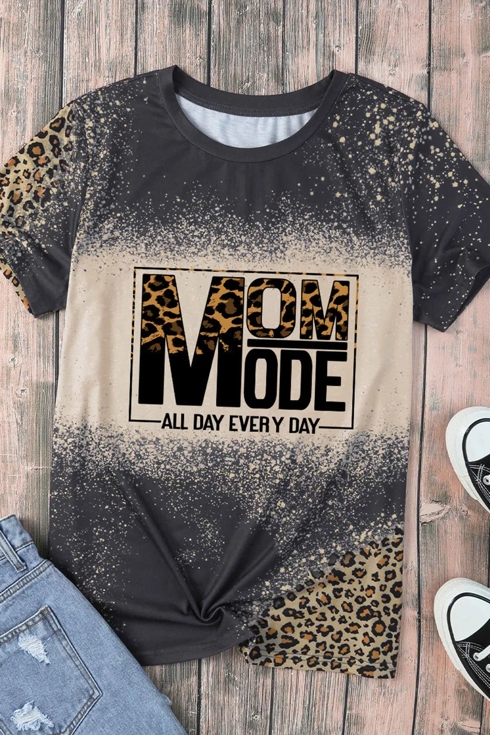 Graphic Leopard Round Neck Tee Shirt