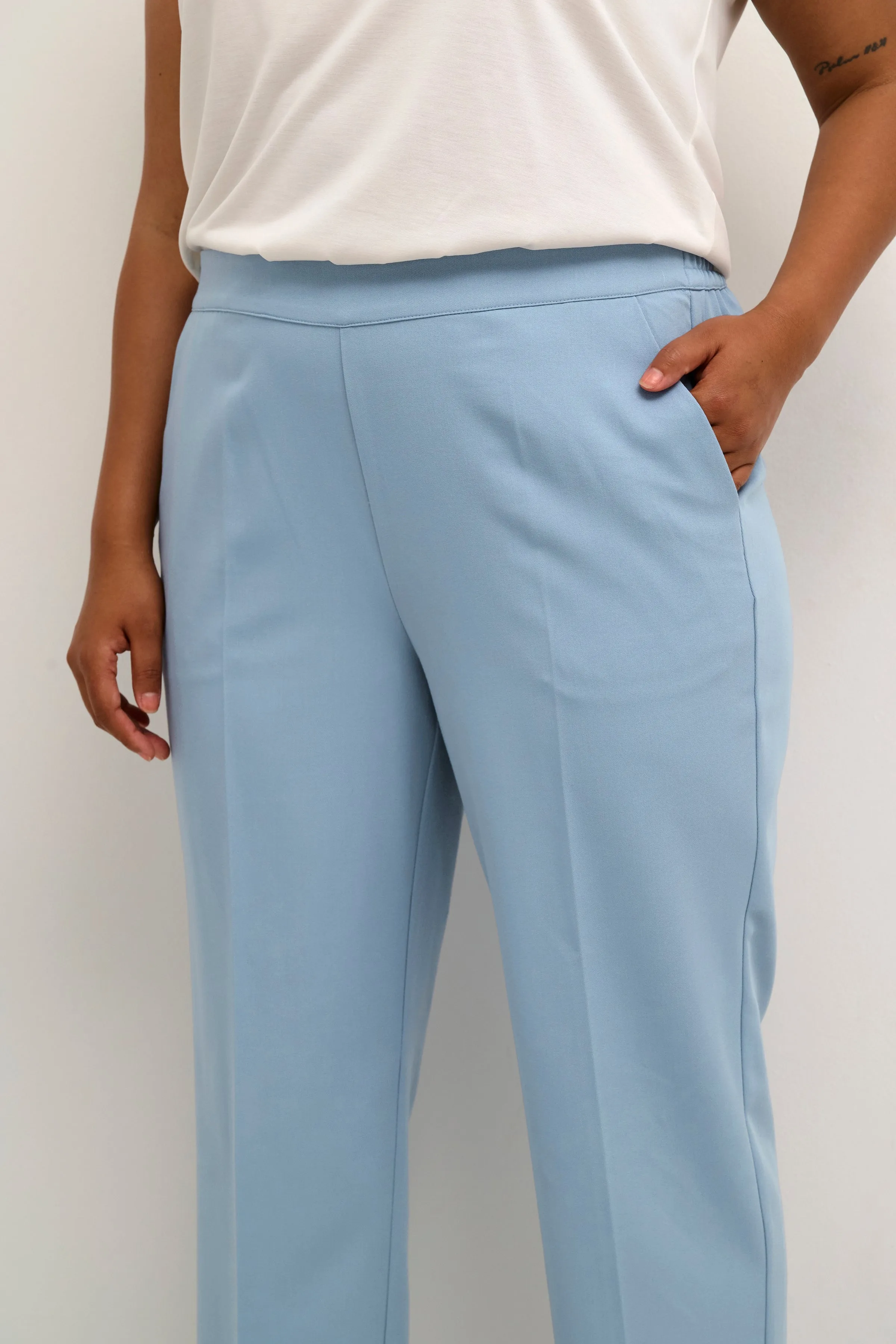 Kaffe Curve Sakira Crop Trousers in Light Blue