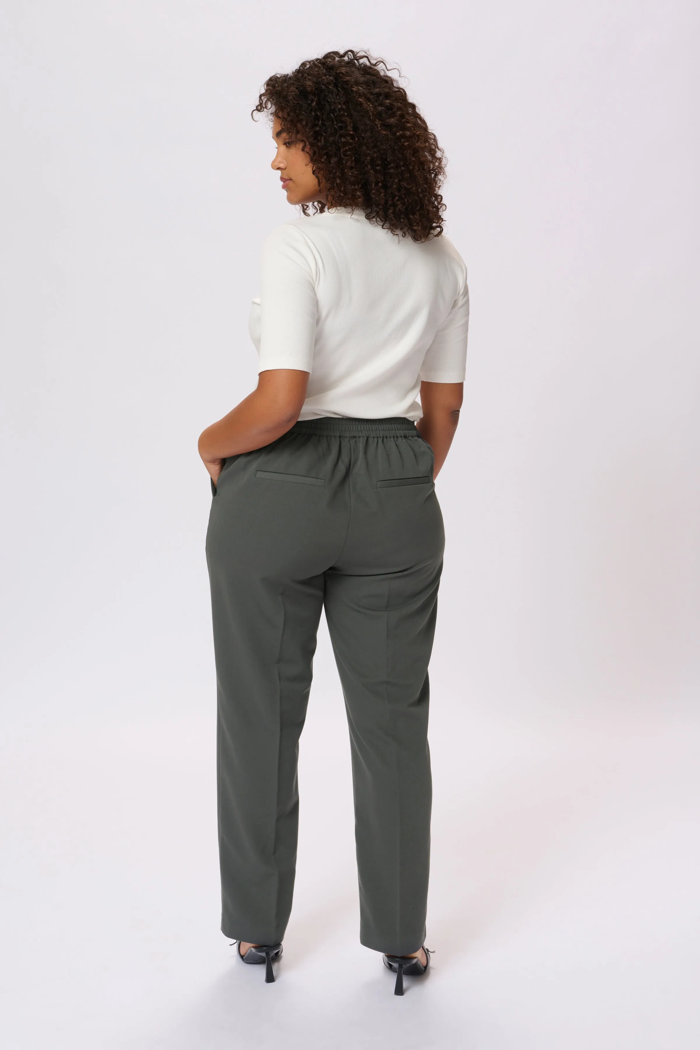 Kaffe Curve Sakira Trousers in Dark Grey