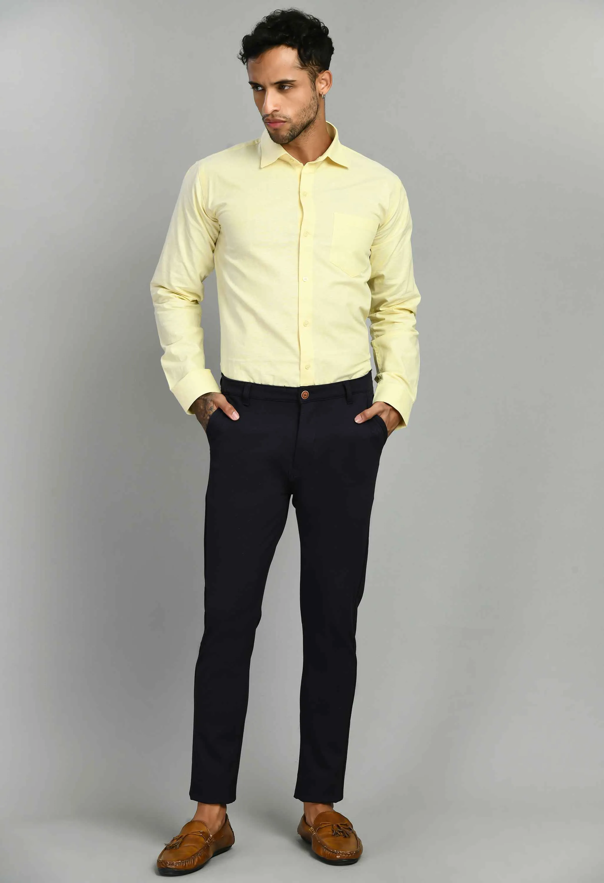 Men's Solid Cotton Oxford Slim Fit Shirt