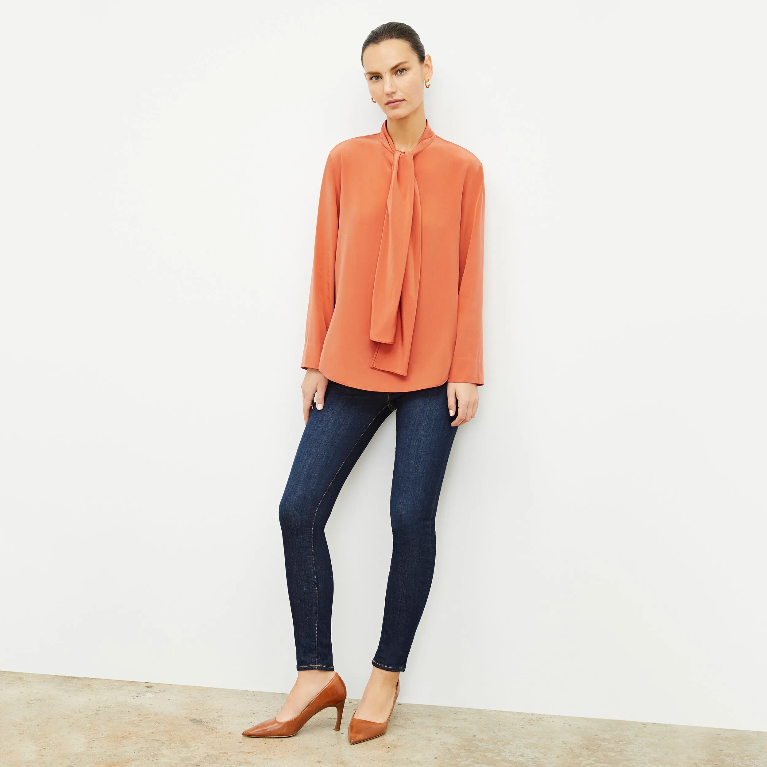 M.M. LAFLEUR - Darcy Top - Washable Silk :: Guava