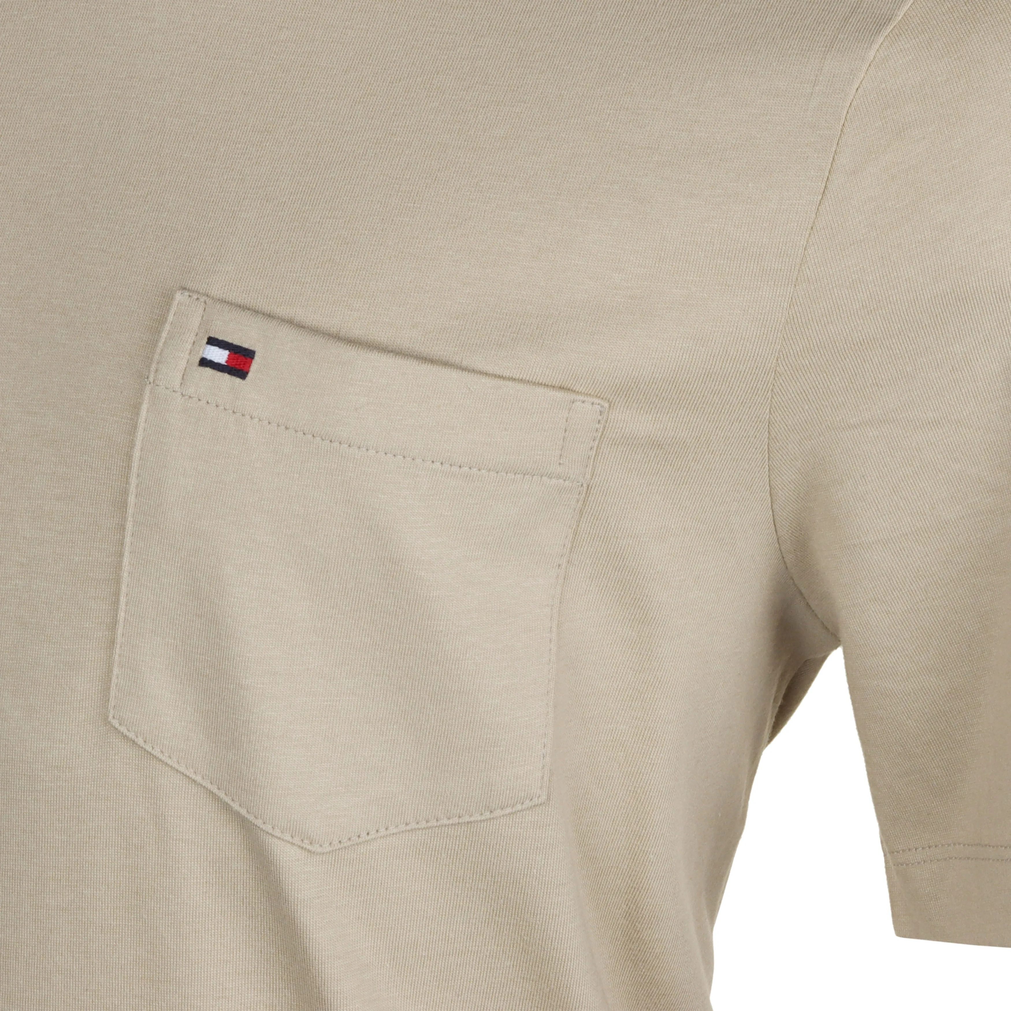 Tommy Hilfiger Solid Pocket Tee